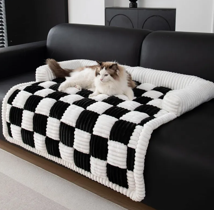 PACKCO Cloud Plush Bed — Extra-Thick & Warm